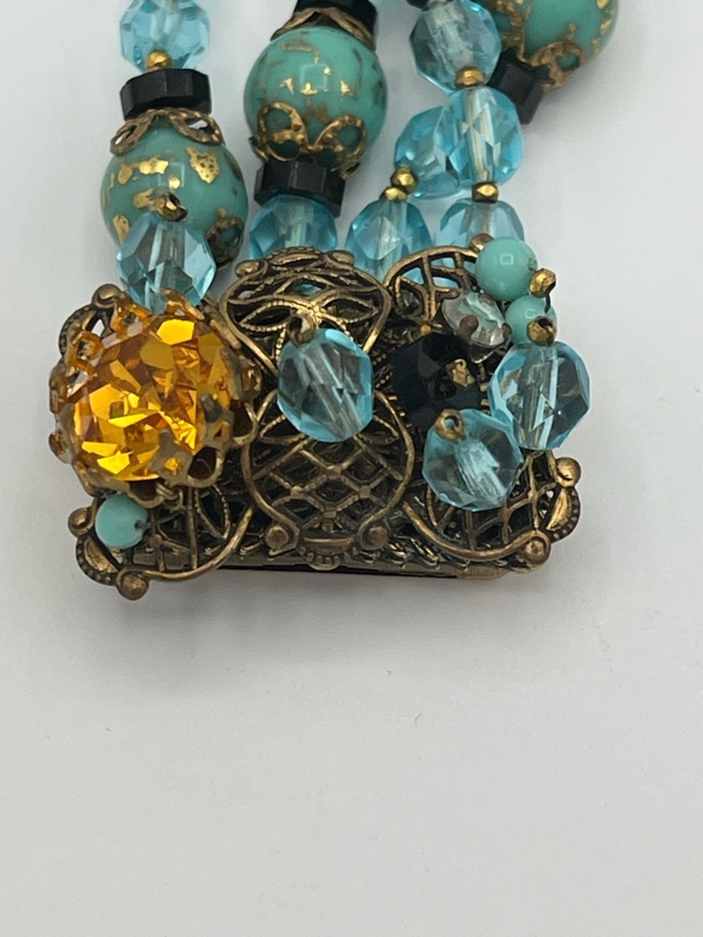 Unsigned Miriam Haskell Robin's Egg Blue Four-Strand Bracelet & Filigree Earring - Picture 12 of 13